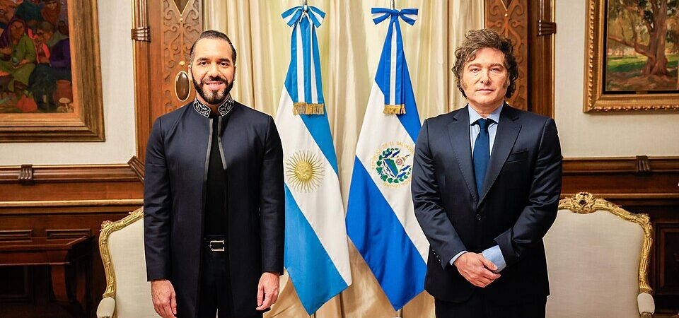 Latinoamérica gira a la derecha: seguridad, crisis de la izquierda y nueva batalla por la influencia regional