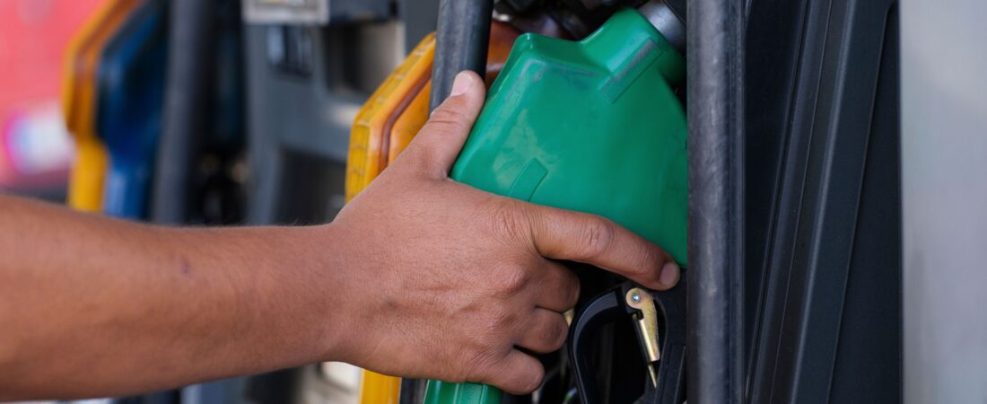 De la guerra al surtidor: por qué un conflicto a miles de kilómetros encarece el combustible y sacude los mercados